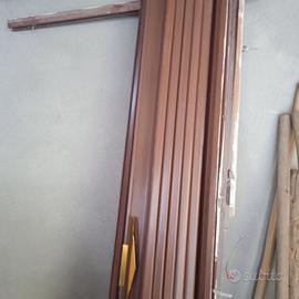 porte a soffietto a 15€ l' una .ritiro a mano.