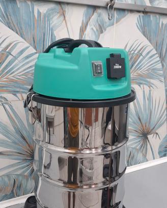 aspirapolvere solidi e liquidi capacità 30lt 1400w