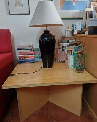 lampada da tavolo nera