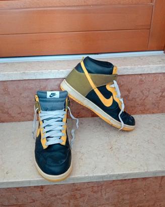 Scarpe Nike Dunk High North 46
Usate 