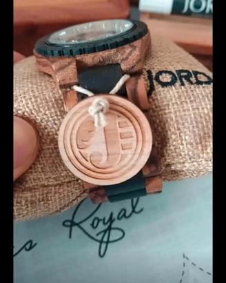 orologio da polso in legno 