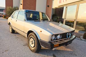 Alfa Romeo Alfetta 2000 quadrifoglio oro