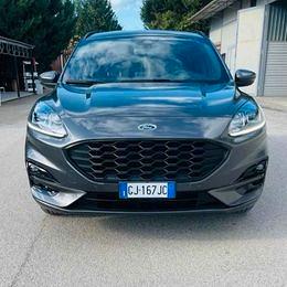 FORD Kuga 3ª serie - 2022