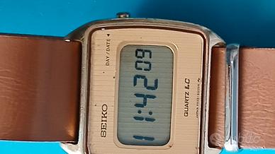SEIKO QUARTZ DIGITALE F033  anno 1978