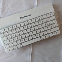 Apple Magic Keyboard