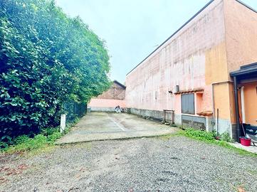 POSTO AUTO A SEREGNO