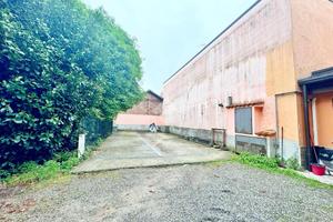 POSTO AUTO A SEREGNO