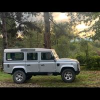 Land rover defender  110 td4