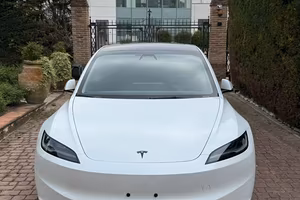 Tesla Model 3 Highland Premium Long Range AWD