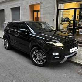 Range Rover Evoque 2.2 TD4 5p. Pure