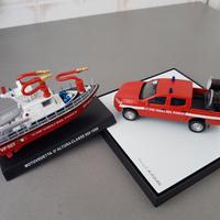 Vigili del fuoco -pompieri -renault alaskan + moto