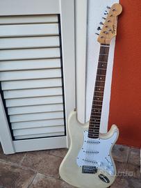 fender squire bullet anni 2000 