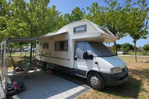 Camper Arca America 407