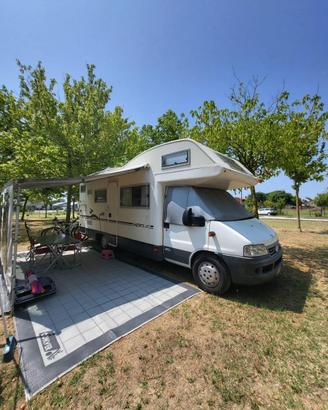 Camper Arca America 407