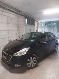 Peugeot 208 diesel hdi in  buone condizioni