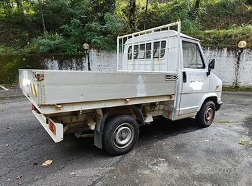 Autocarro Fiat Ducato