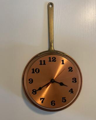 orologio da parete in rame