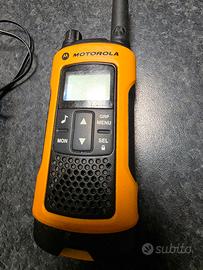 Motorola T80 Extreme Walkie Talkie raggio 10km