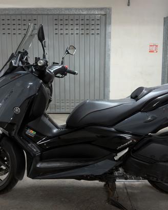 Xmax 300
