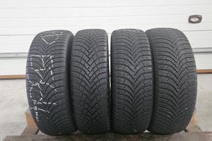 4 gomme Hankook 185 55 16 invernali