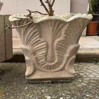 Vaso in cemento per esterno
