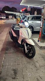 Beverly 350 sport turing 2017