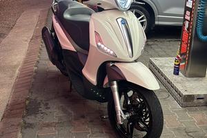 Beverly 350 sport turing 2017