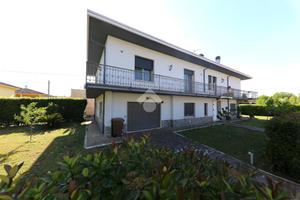 VILLA SINGOLA A ROVERBELLA
