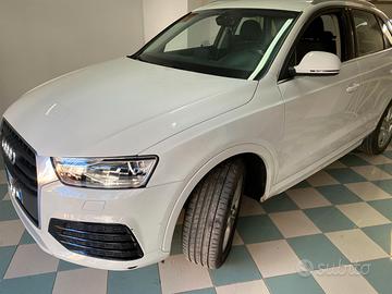 Audi Q3 Business 2000 tdi 150 cv