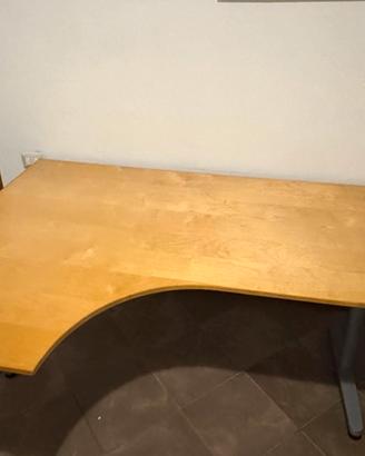 Scrivania Ikea Galant