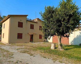 Villorba - singola da ristrutturare completamente