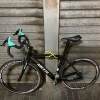 Bicicletta telaio carbonio