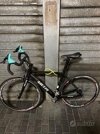 Bicicletta telaio carbonio