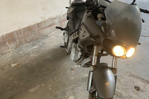 BMW F650 CS Scarver - ANNO 2003 -