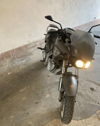 BMW F650 CS Scarver - ANNO 2003 -