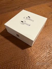 Apple AirPods 4