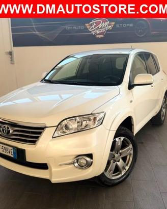 TOYOTA RAV 4 RAV4 Crossover 2.2 D-Cat 177 CV Exe