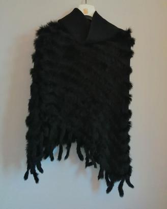 Poncho nero lana e pelliccia ecologica