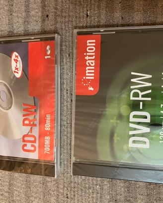 1 CD RW + 1 DVD RW