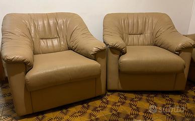 Divano e poltrone in vera pelle