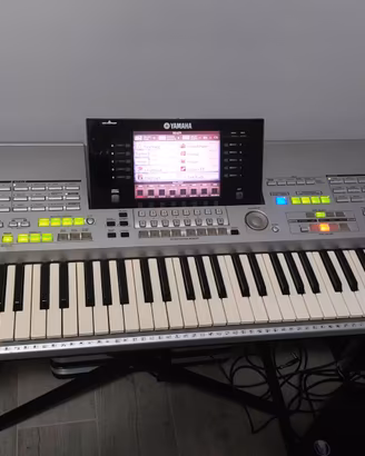 YAMAHA TYROS 1
