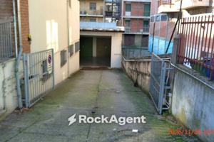 Box / Garage di 29 m² a Mantova