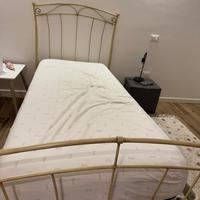 Letto singolo in ferro