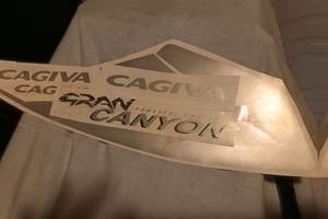 Adesivi cagiva gran canyon 900 i.e