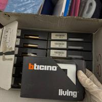 5 Placchette BTicino Living Bianche Nuove Imballat