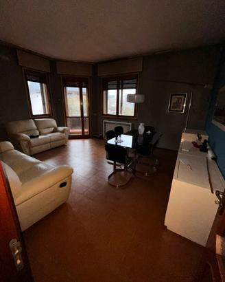 Appartamento su 2 livelli in residence signorile