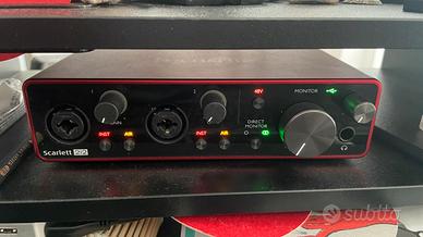 Scheda audio Focusrite Scarlett 2i2 (3rd Gen.)