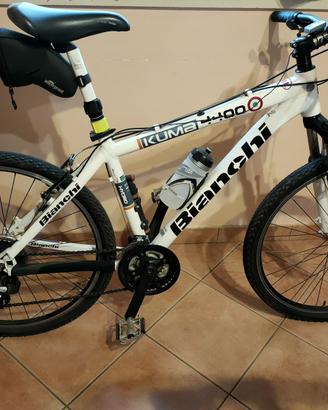 bici BIANCHI modello Kuma 4400