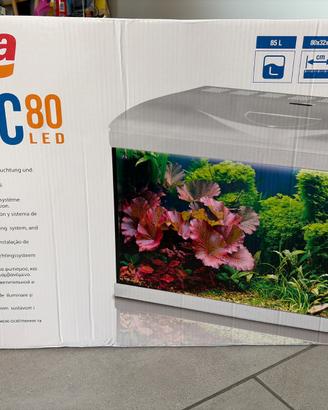 Acquario completo nuovo  con riscaldatore