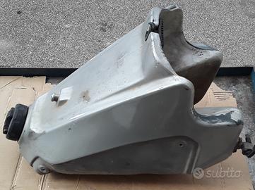 Serbatoio nudo aprilia rx 50 anno 89/91